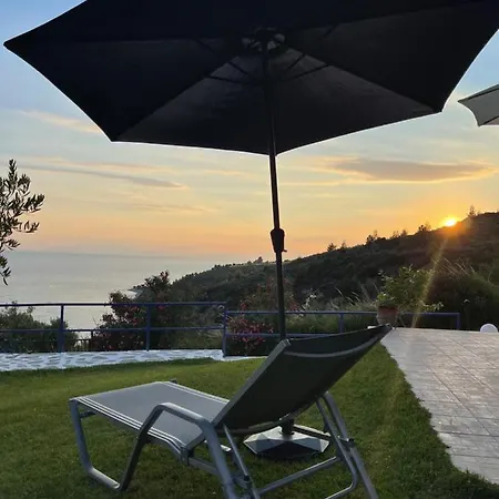 Sunrise Villa *