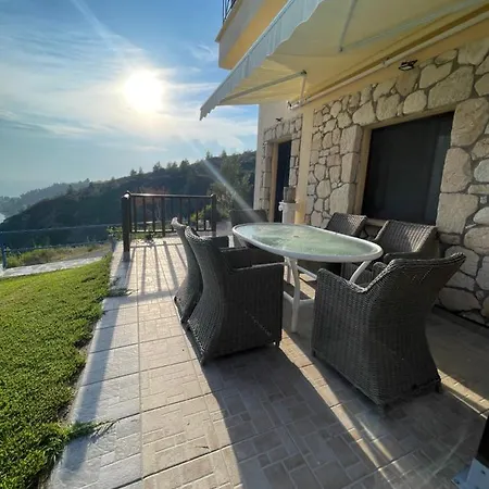 Sunrise Villa *
