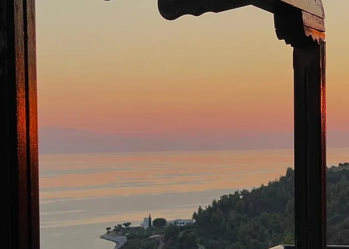 Sunrise Villa Ajía Paraszkeví